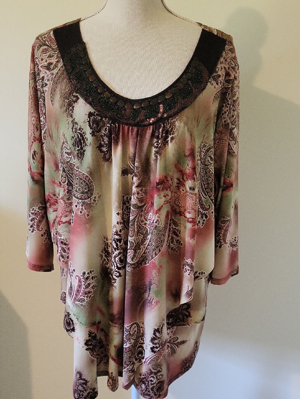 Dressbarn Paisley Beaded Scoop Neck Tunic Top 3/4 Sleeve